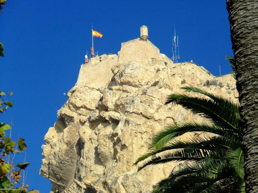 阿利坎特Apartamento En Albufereta Con Vistas Al Mar公寓 外观 照片